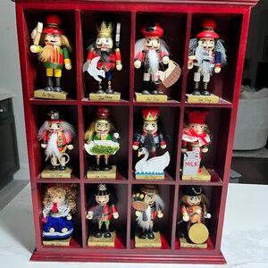 Members Marc Nutcracker set